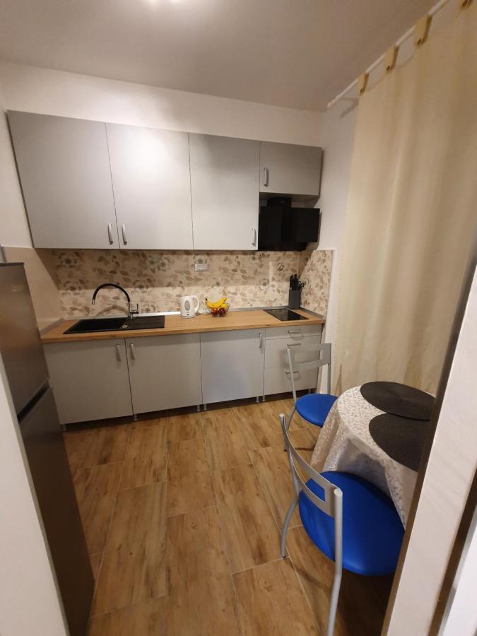 Zita - Heart Of Rovinj, Apartment For 2, Free Parking, 2Min Center, 5Min Beach Walk Buitenkant foto
